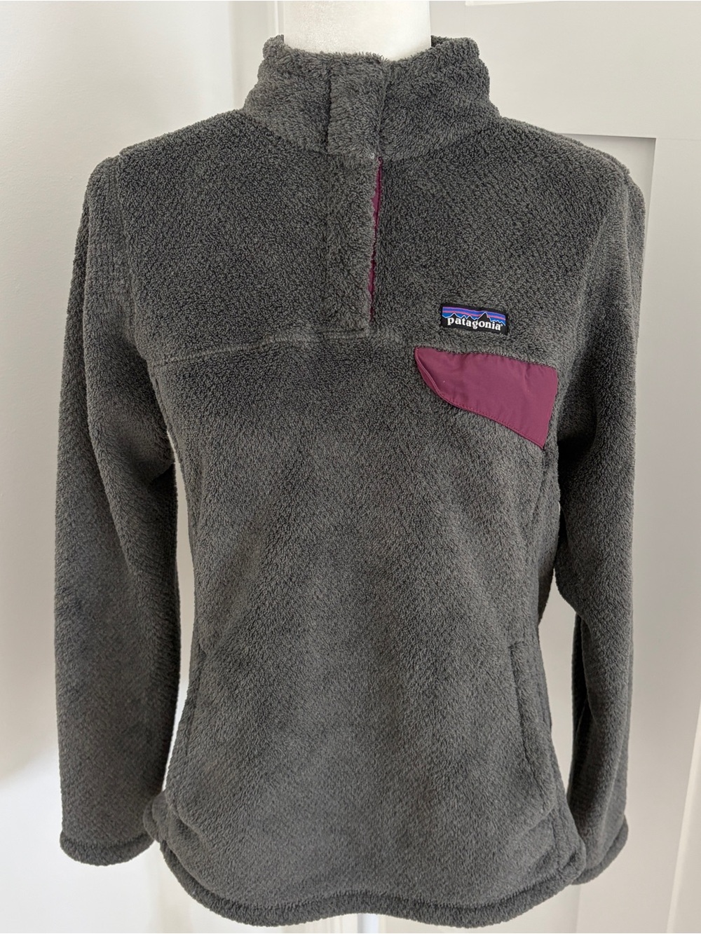 Patagonia Re-Tool Snap-T Fleece Pullover Women’s L Gray Burgundy Polartec*43